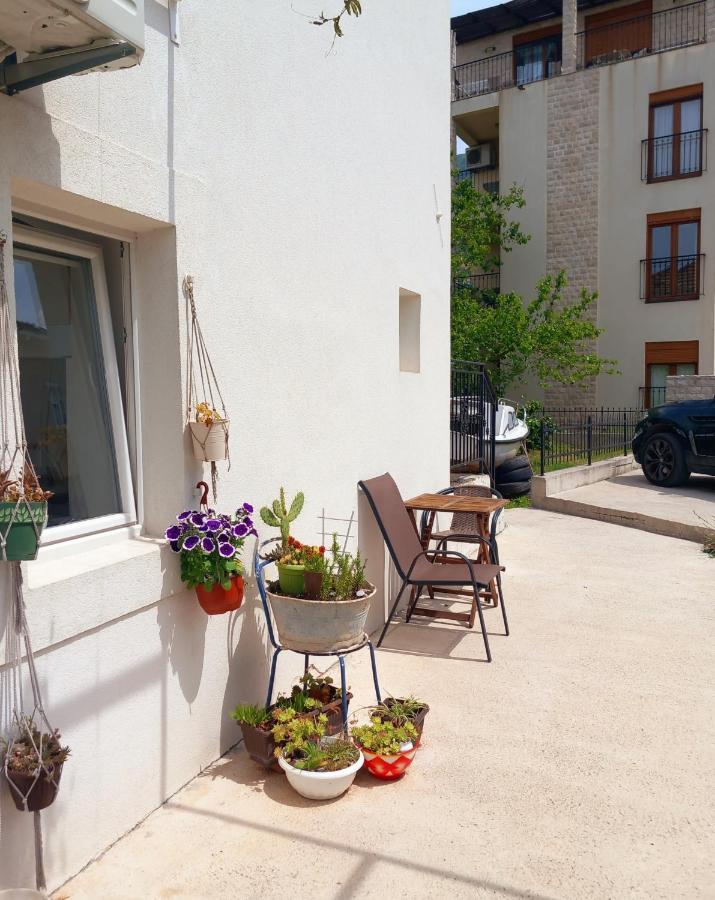 Apartamento Old Marine House Tivat Exterior foto